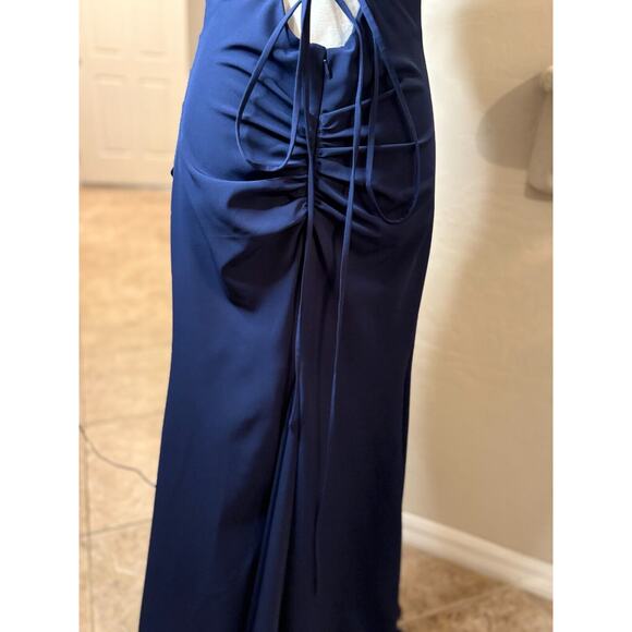 Galina Signature Navy Blue Formal Gown Crisscross back Size 4 NEW MSRP $189 - Picture 10 of 16